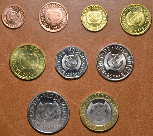 Mozambik 9 érme 2006 (UNC)