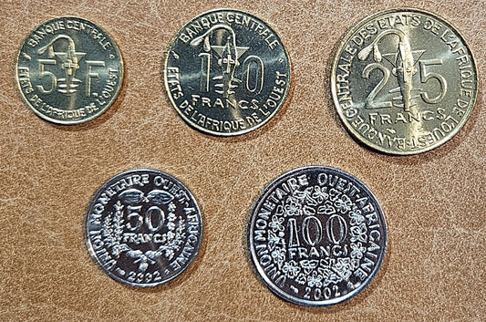 Nyugat Afrikai CFA frank 5 érme 2002 (UNC)